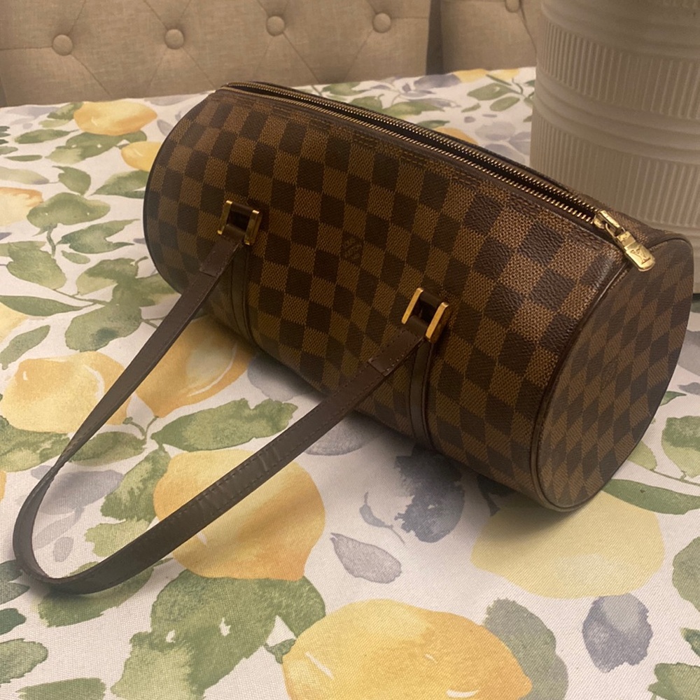 Louis Vuitton purse